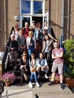 group photo helpdesk meeting